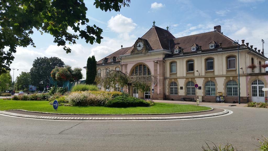 סאן לואיס Studios Near Basel Airport חדר תמונה